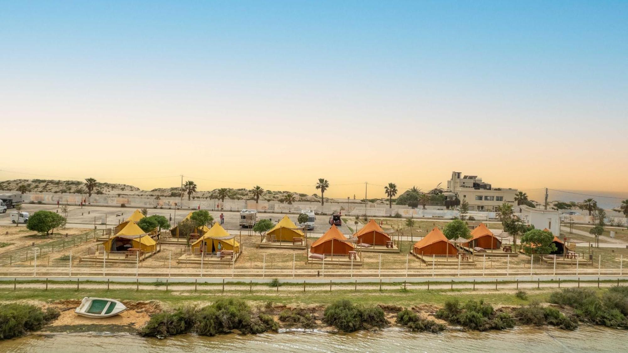 فندق Glamping Camp فارو المظهر الخارجي الصورة